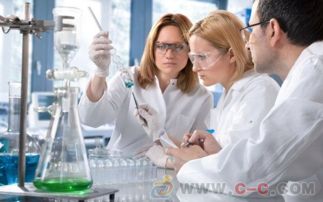 法國技術賦能 化妝品一站式加工廠與OEM服務的卓越之路